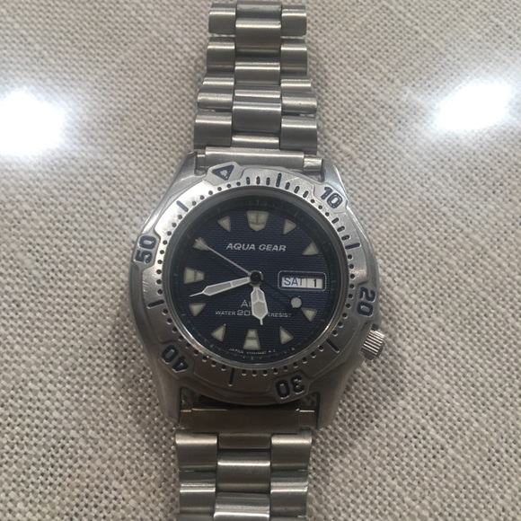 Watch main image 4